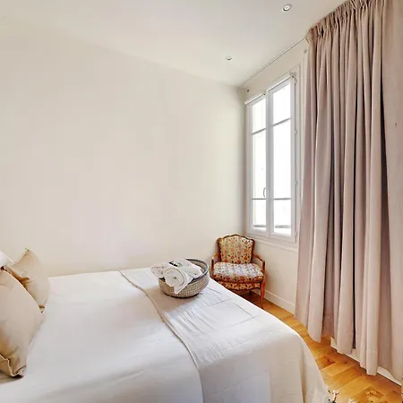 Superbe T2 Bon Marches Rive Gauche Appartement